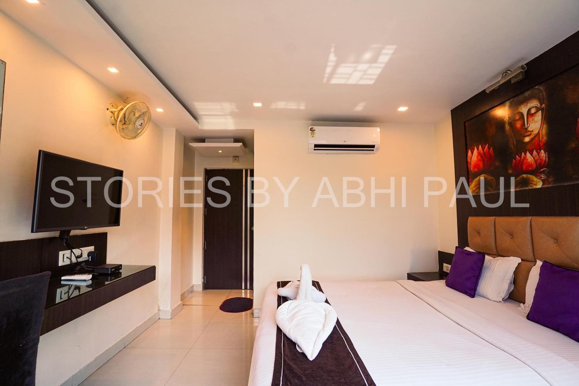 Sheldon Hotel Kolkata Exterior photo